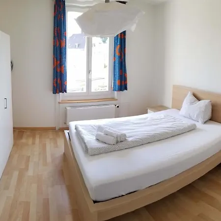 Hsh Weber - 2 Bedroom With Office, Salon And Kitchen In By Hsh Serviced Apartamento
